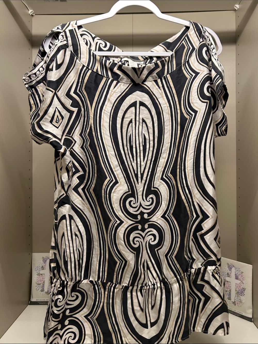 Silk White House Black Market Cold Shoulder Tunic Top Size Large